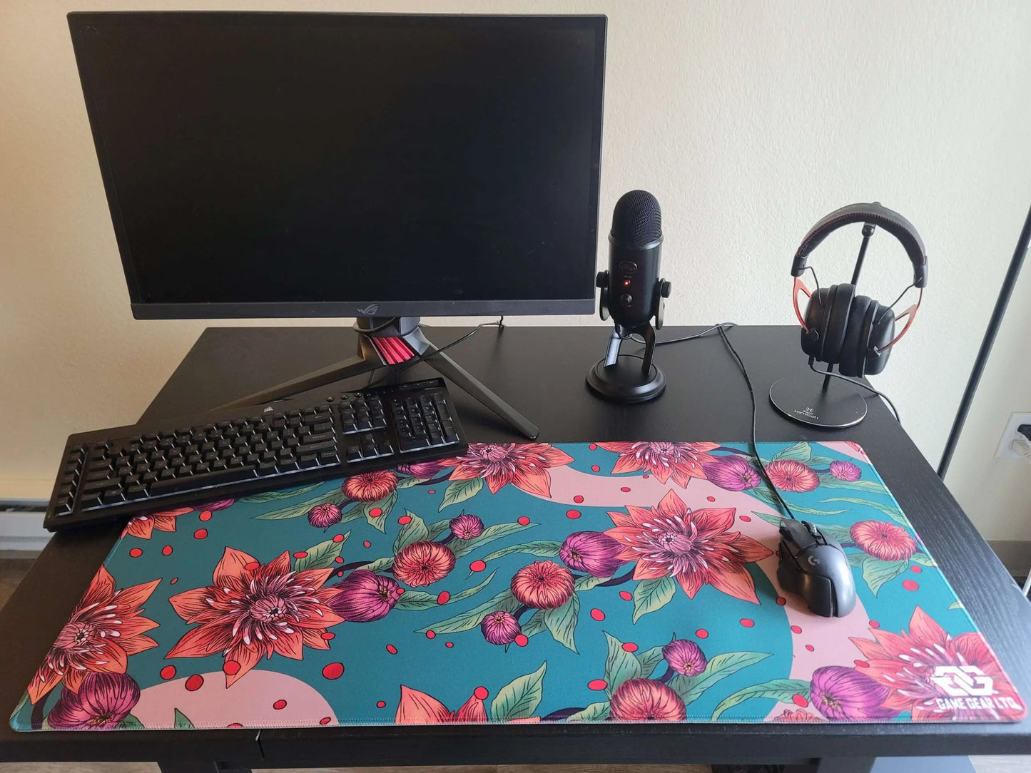 Count Striker 2 Botanical Garden Mousepads GameGear